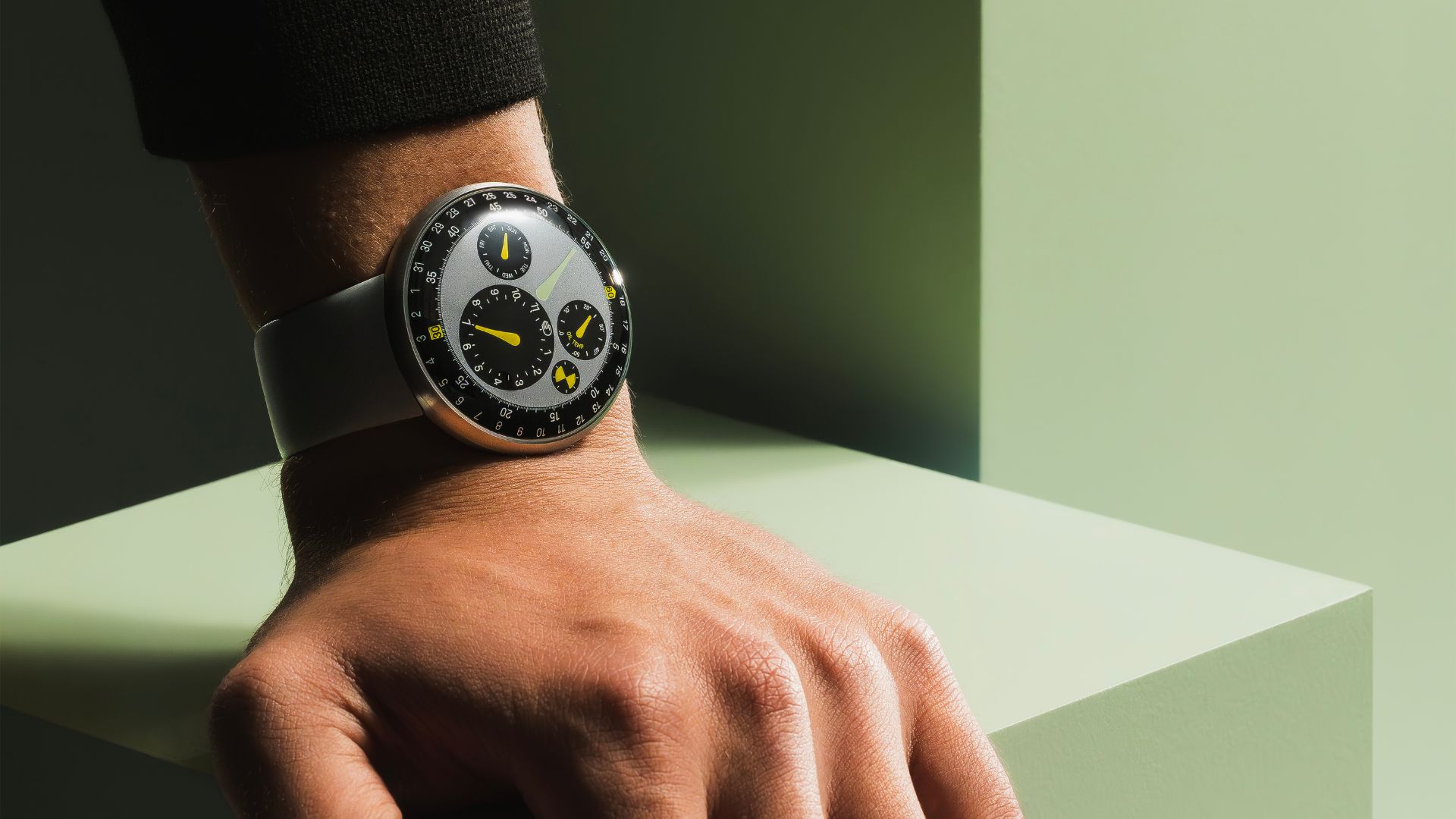 Designer Marc Newson lends industrial edge to Ressence’s TYPE 3
