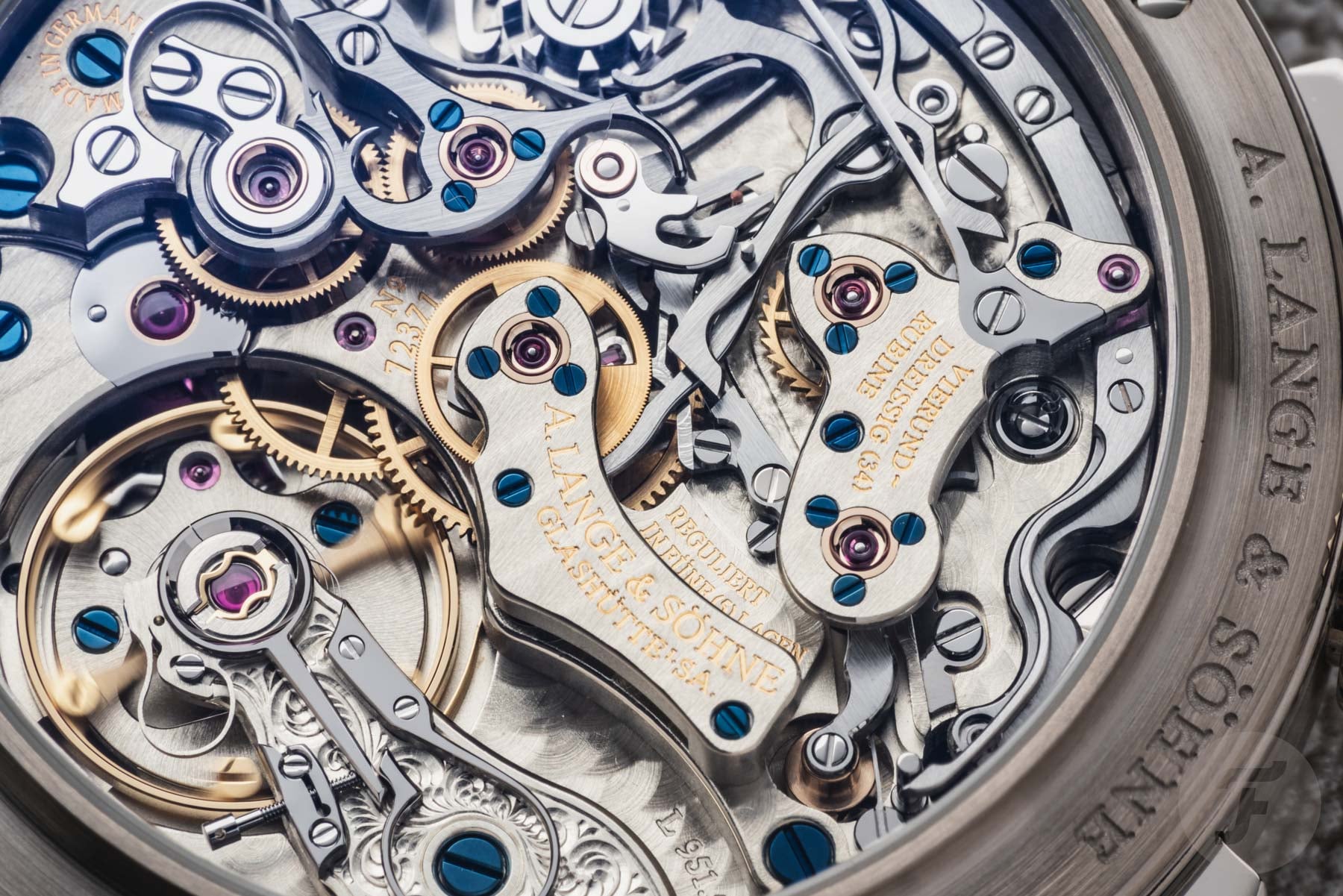 Fratello Talks: Why We Chose Analog Watches In A Digital World