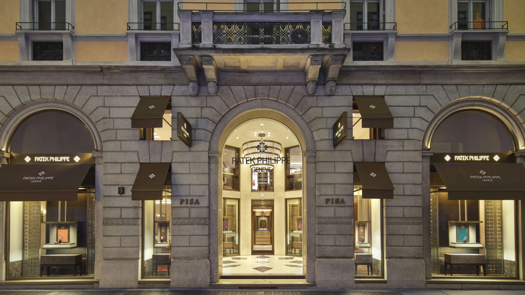 Patek Philippe bucks the trend, decreases prices in 2026 + Vacheron Constantin announces Concours d’Élégance Horlogère