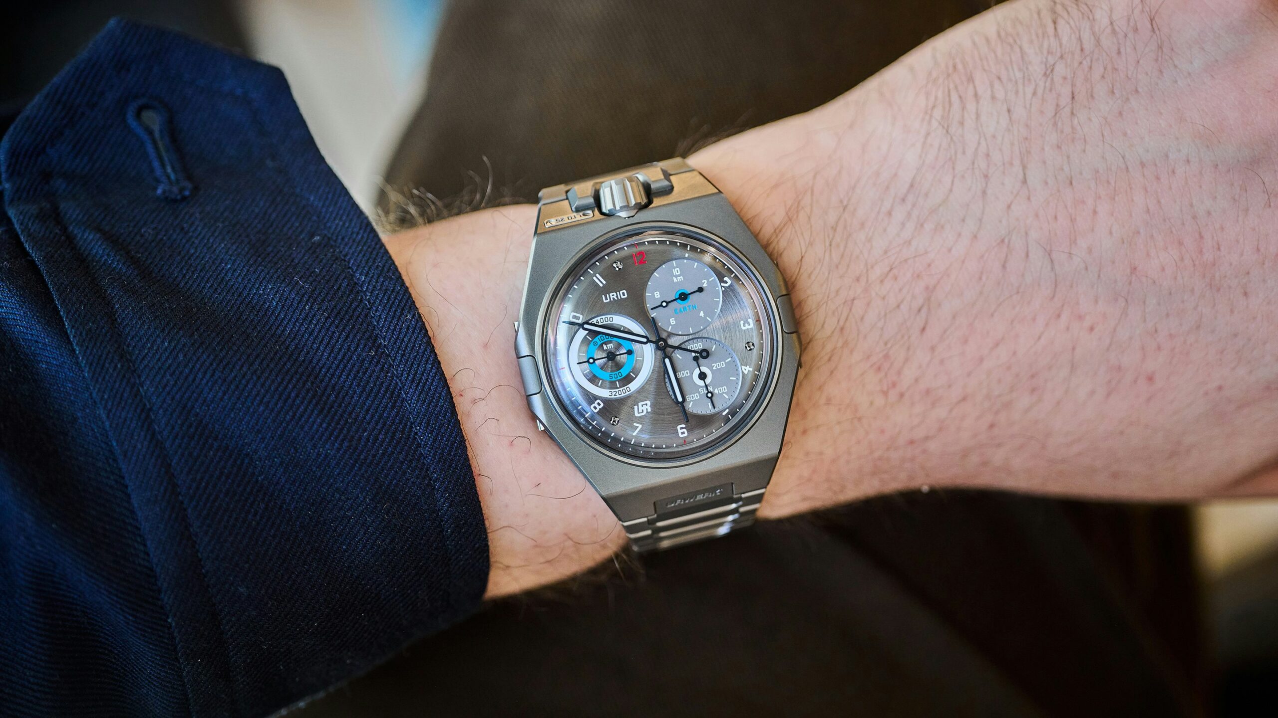 Hands-On: The Urwerk UR-10 SpaceMeter Combines A Conventional Display With Unconventional Information