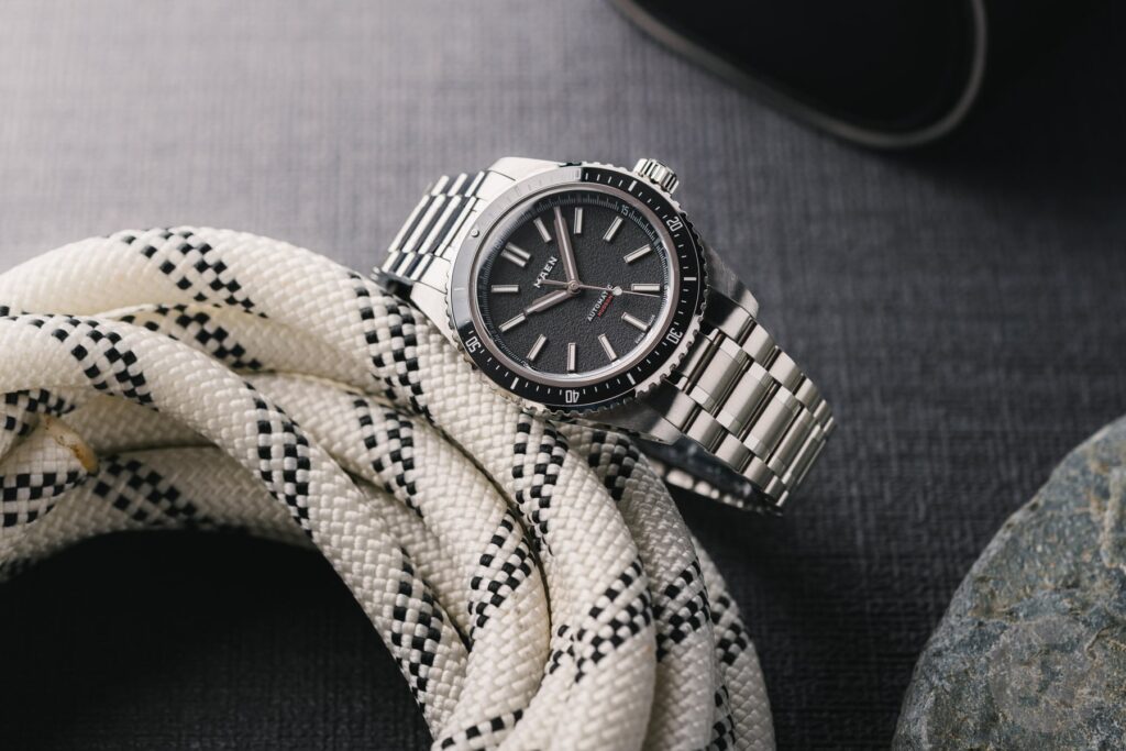 Hands-On With The Redesigned Maen Hudson 38 MK5