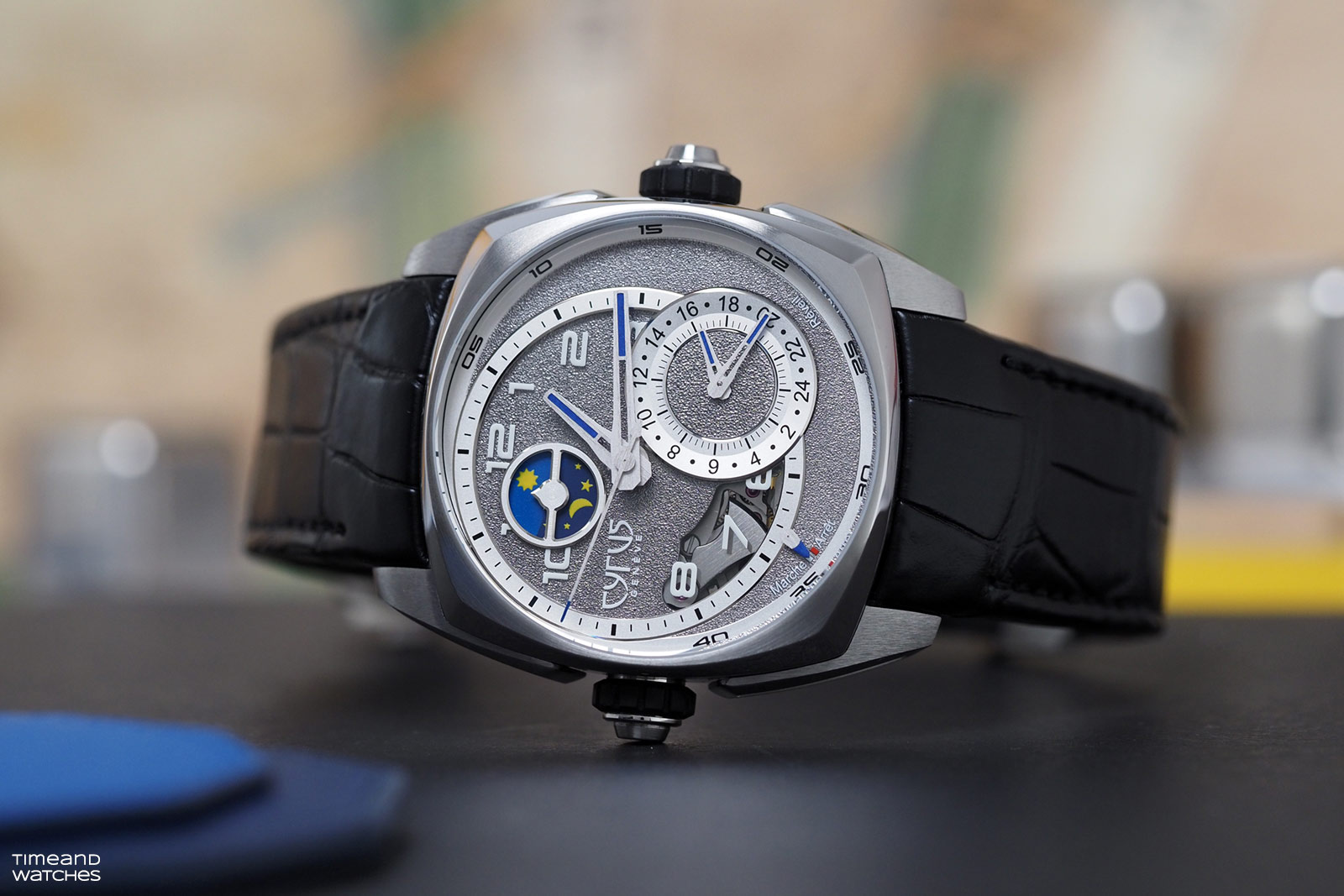 Review: Cyrus Klepcys Réveil