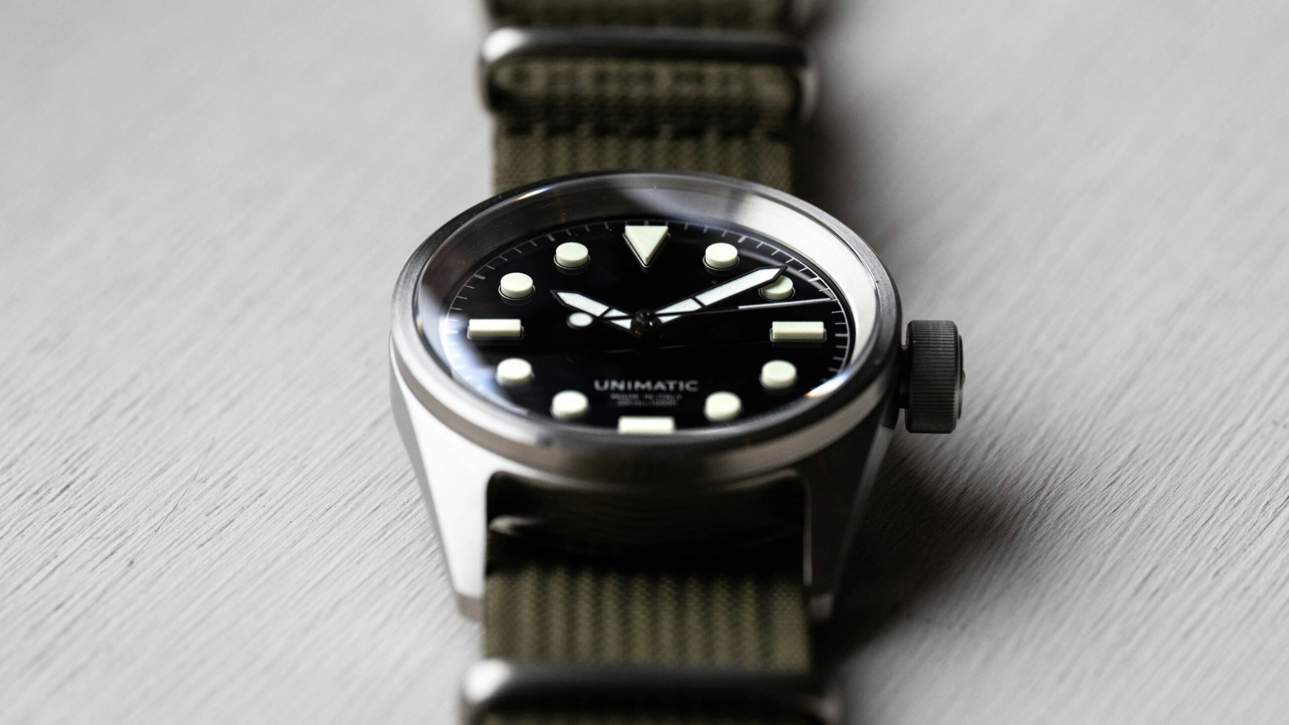 Hands-On: The Unimatic Modello Cinque U5S-BL Offers A Subtle New Twist Of Dimensionality