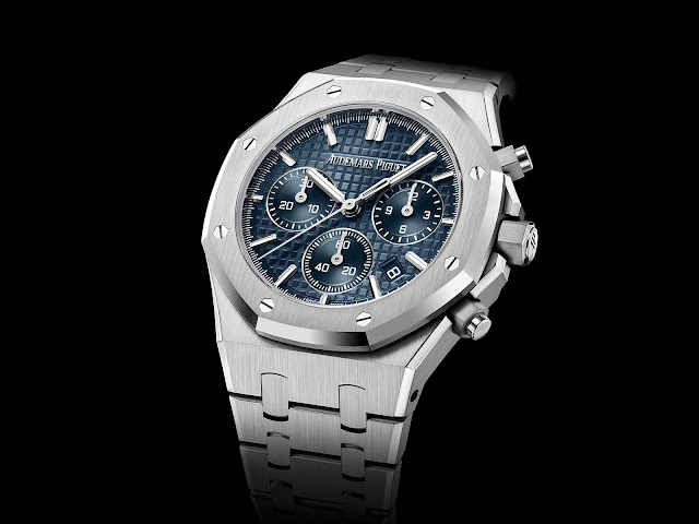 Audemars Piguet updates the 38 mm Royal Oak Chronograph with Calibre 6401