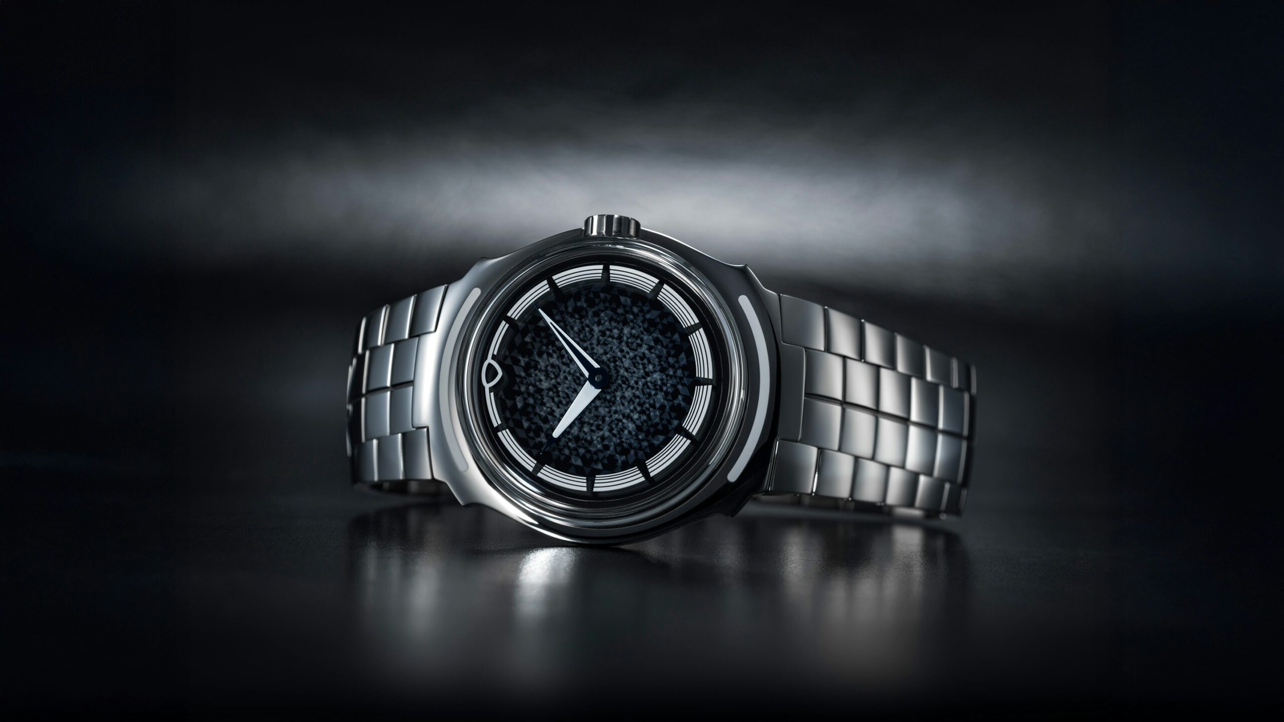 Introducing: Ming Debuts Its Integrated Bracelet Design With The 56.00 ‘Starfield’