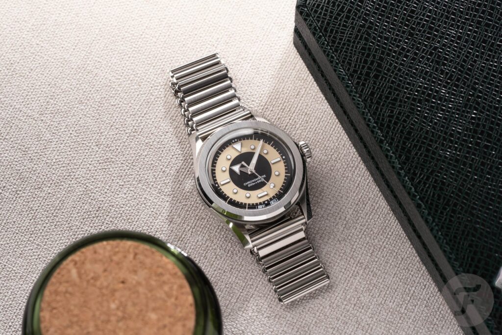 Five Tuxedo-Dial Watches To Bring That 20th-Century Charm Back