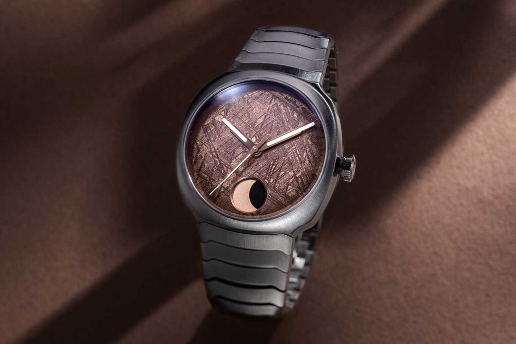 A Closer Look: H. Moser & Cie. Streamliner Perpetual Moon Concept Meteorite