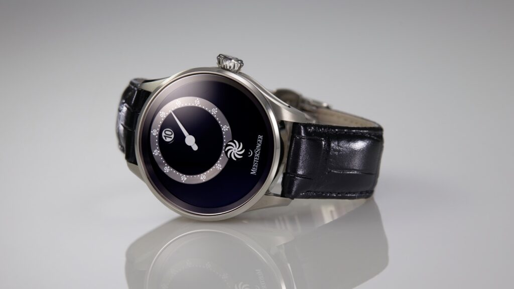 MeisterSinger marks 25 years with the Panthero Jumping Hour, expanding beyond their one-handed oeuvre