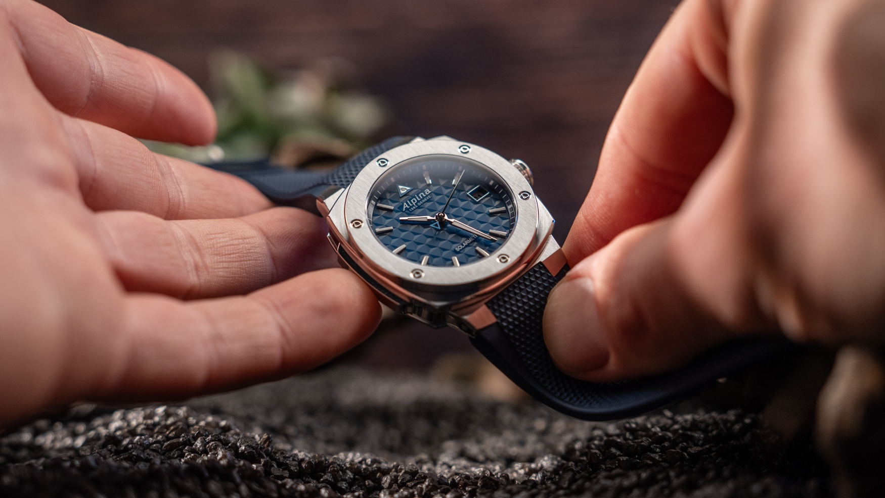 Alpina harnesses the power of the Sun in the new Alpiner Extreme Solarmetre