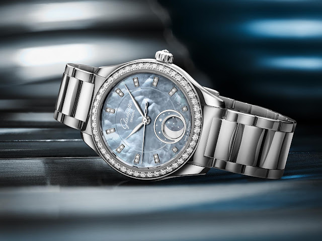 Serenade Luna by Glashütte Original shines in “Skyline Blue”