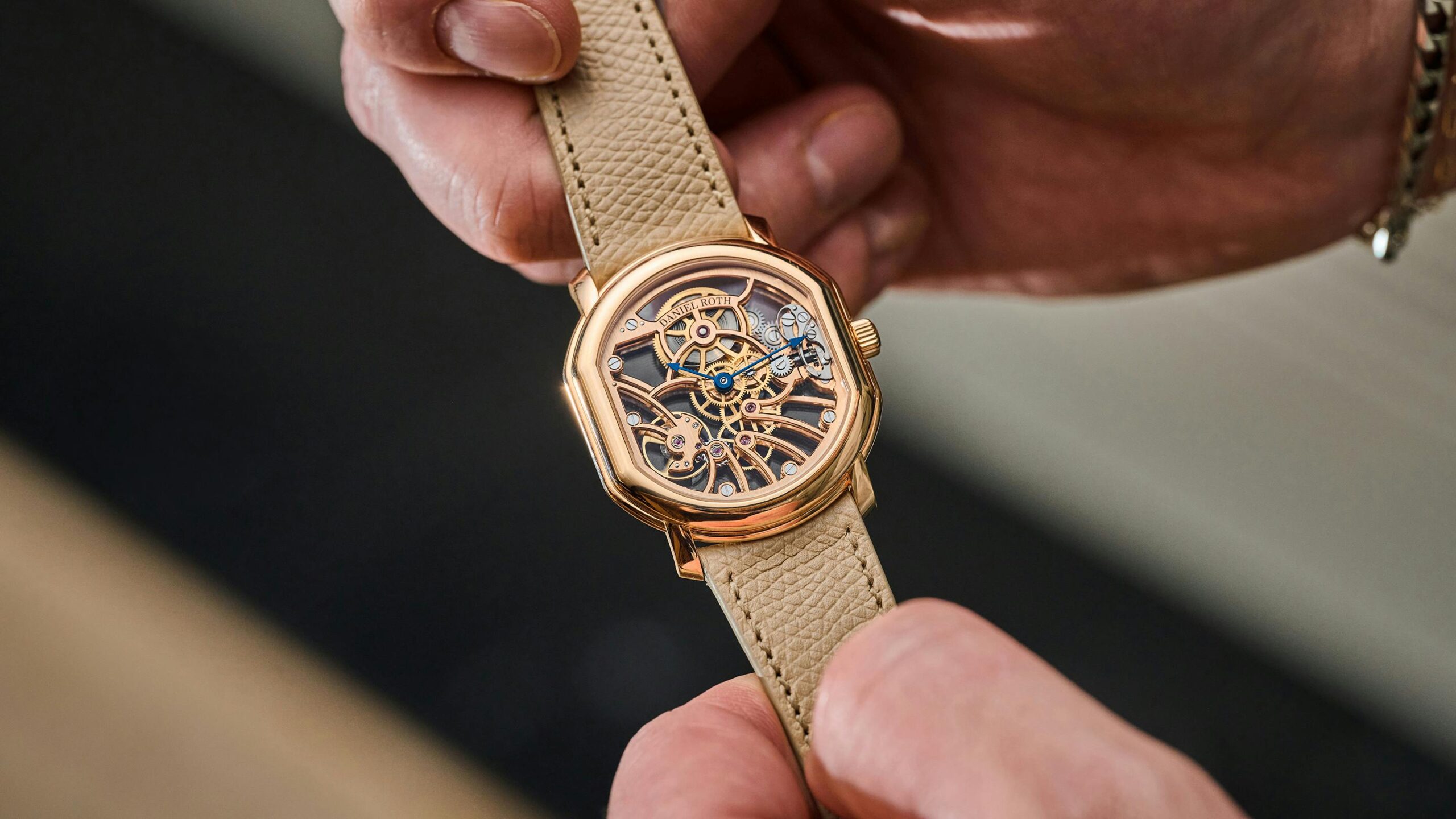 Hands-On: The Daniel Roth Extra Plat Skeleton