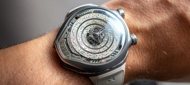 Hands-On: Vanguart Black Hole Arabic Numerals Watch