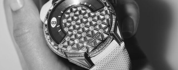 Introducing – The New Urwerk UR-101 Diamond Sky Edition