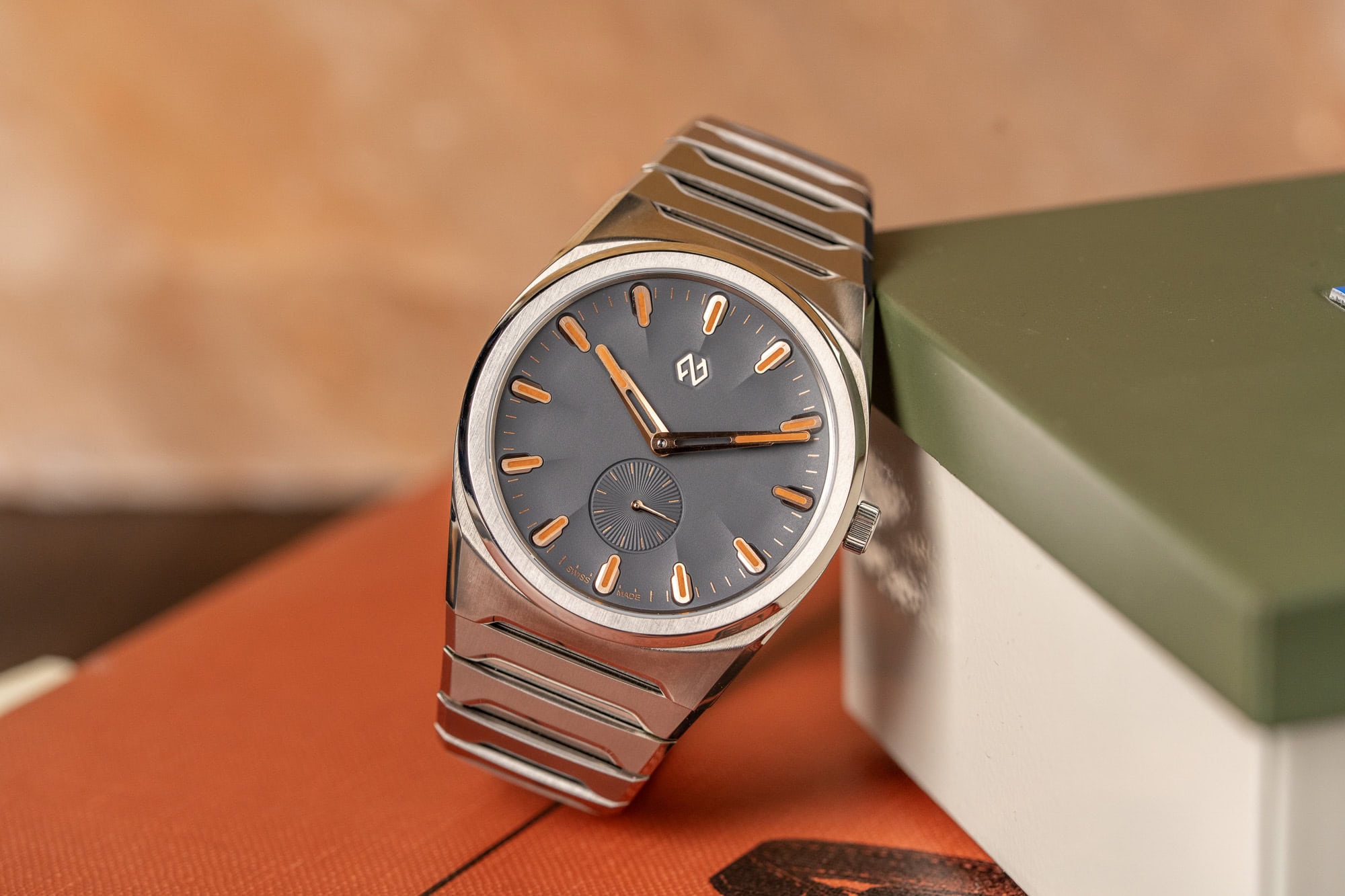 Formex Introduces the Aria, an Integrated Bracelet Sports Watch with a Manufacture Movement