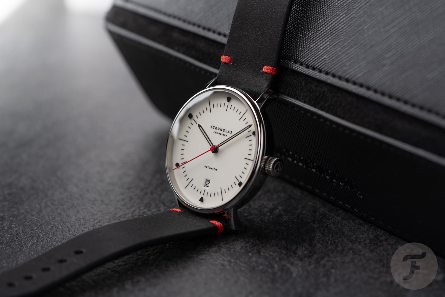 Sternglas Celebrates 10 Years With The Colorful Naos Automatik Edition Bauhaus X