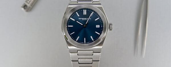 First Look – The New Raymond Weil A.R.T., the Brand’s First Integrated-Bracelet Sporty-Chic Collection
