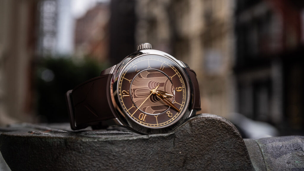 Sartory-Billard joins forces with Time+Tide for an exclusive SB04-E that celebrates New York City architecture