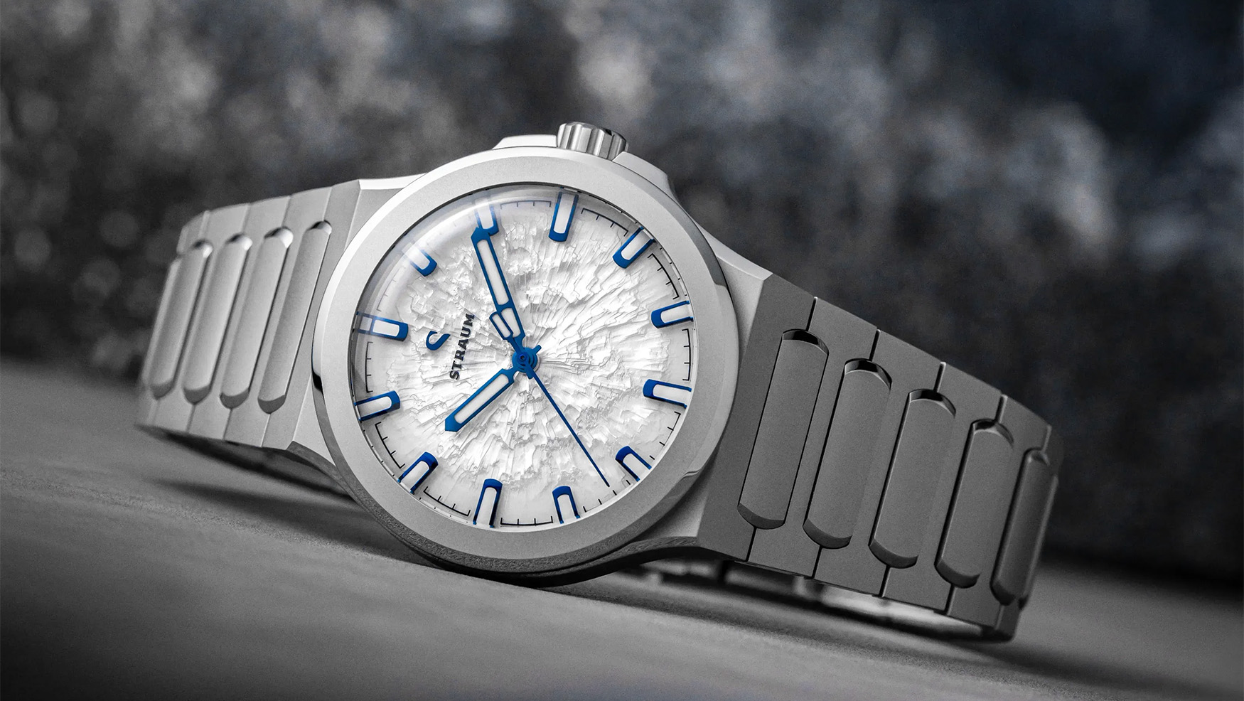 Straum brings frozen Norwegian landscapes to life with the new Frozen Metal Titanium