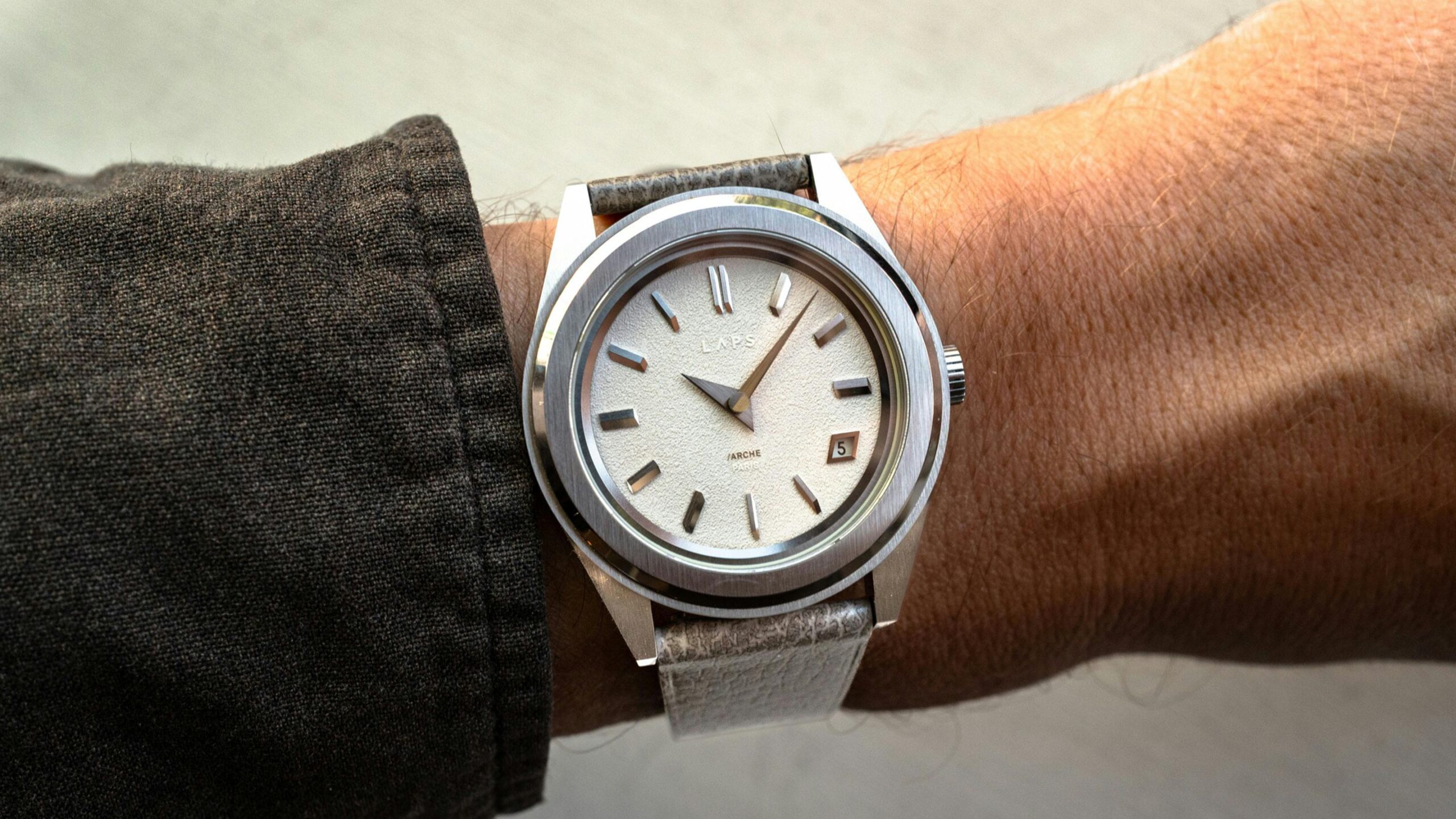 Hands-On: The Laps Arche Collection