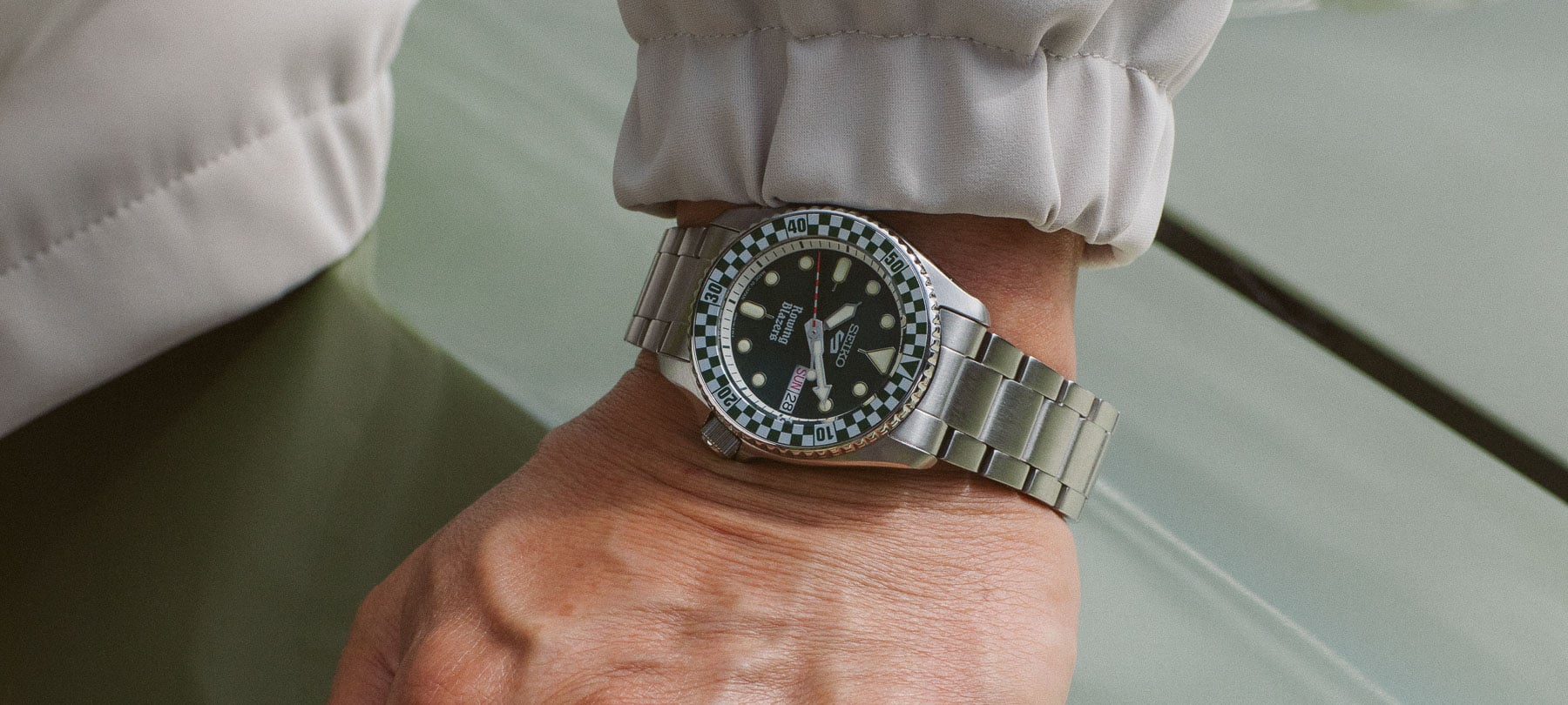 We’re So Back! A Pair Of Seiko 5 Sports × Wind Vintage × Rowing Blazers Divers Arrives