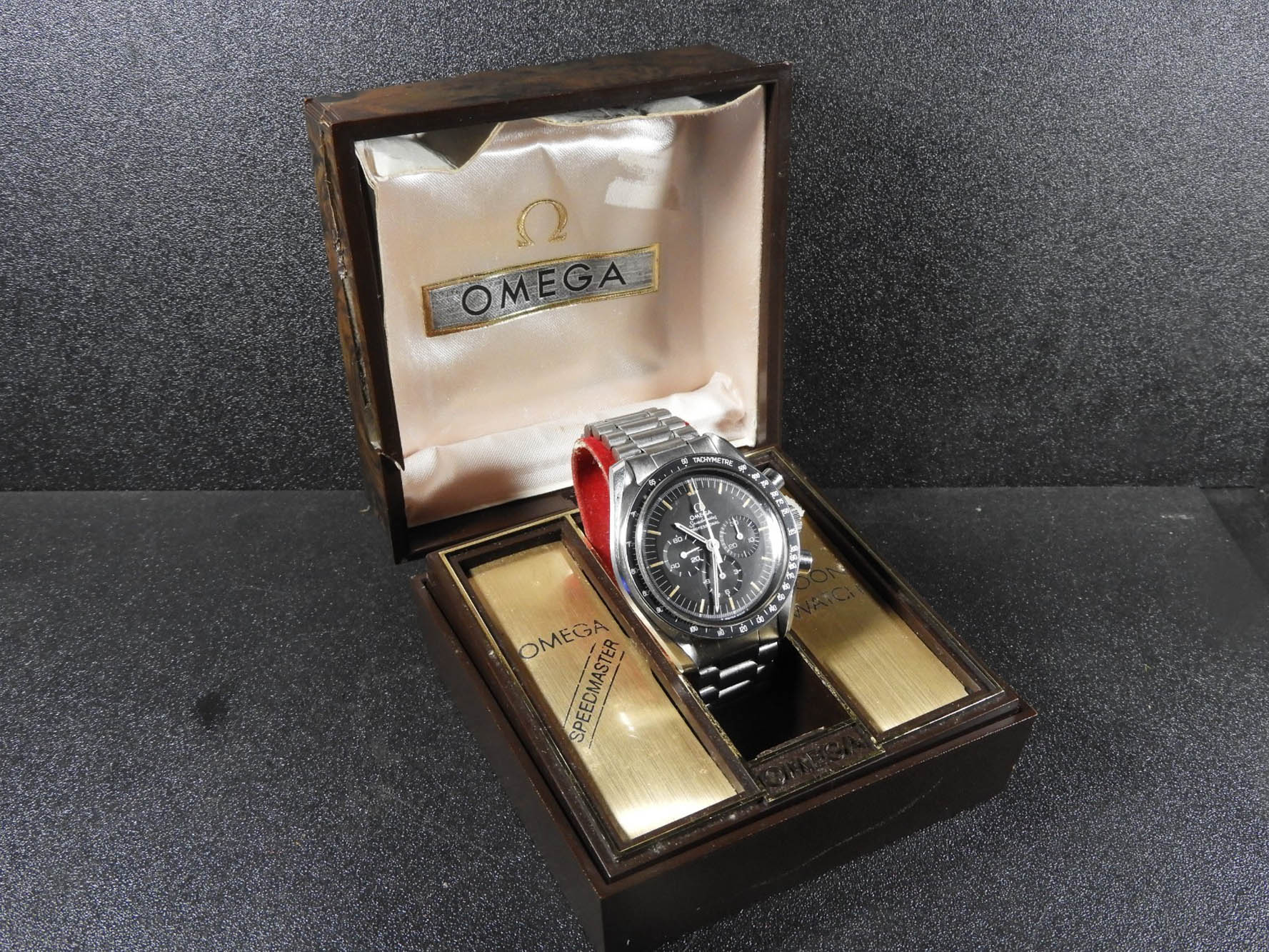 eBay Finds: Classics from Omega, a Well Preserved Bulova, and More