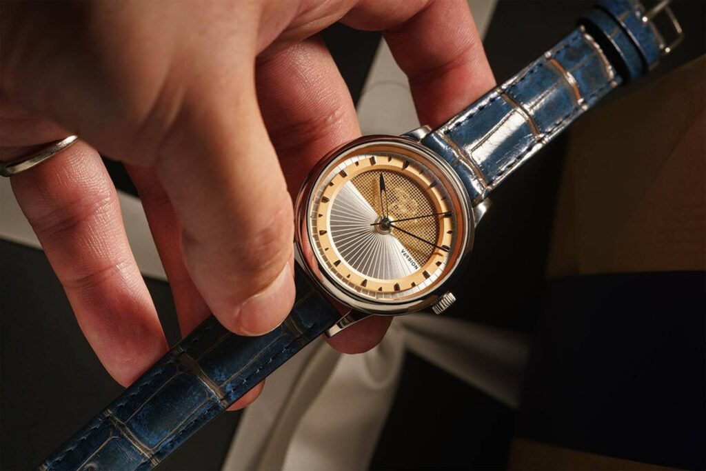 Version Watches, and a Uniquely French Take on Midcentury Design