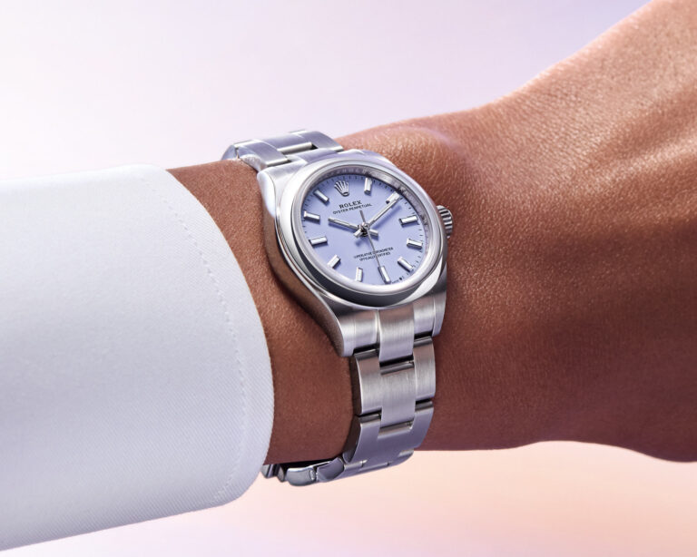 According To Ariel: Why Watch Case Size Preferences And Options Seem All Over The Place