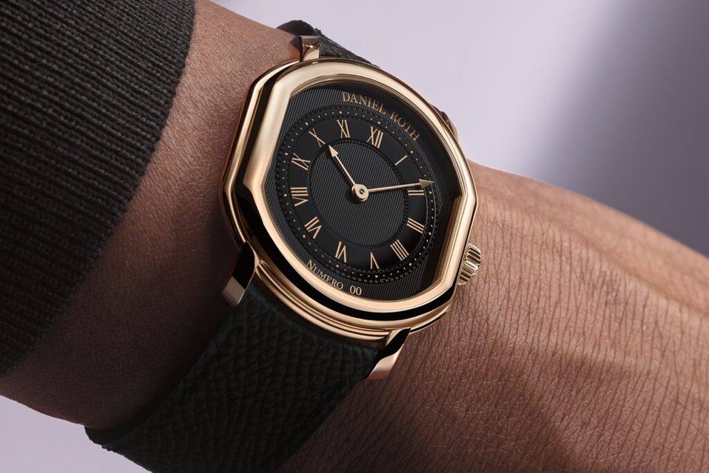 High Five! Here’s The Daniel Roth Extra Plat Rose Gold Gilt, The Dress Watch’s Fifth Iteration