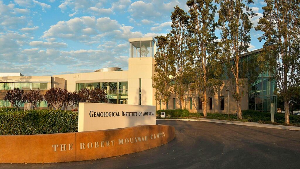 Business News: FHH Teams With GIA’s School Of Gemology And Jewelry Arts
