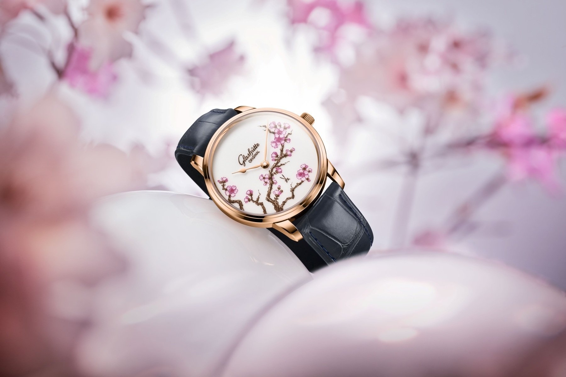 Picking A Saxonian Watch Bouquet: Introducing The Glashütte Original × Meissen Senator Cherry Blossom